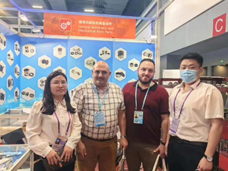 ООО Синтай Ваньмай Механические Уплотнения-Выставка (3)